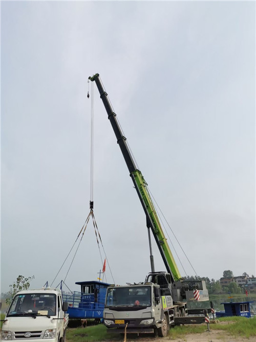郴州市桥梁建设吊装案例